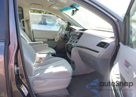2012 Toyota Sienna Le V6 8 Passenger из США, поврежденный, VIN 5TDKK3DC4CS228805